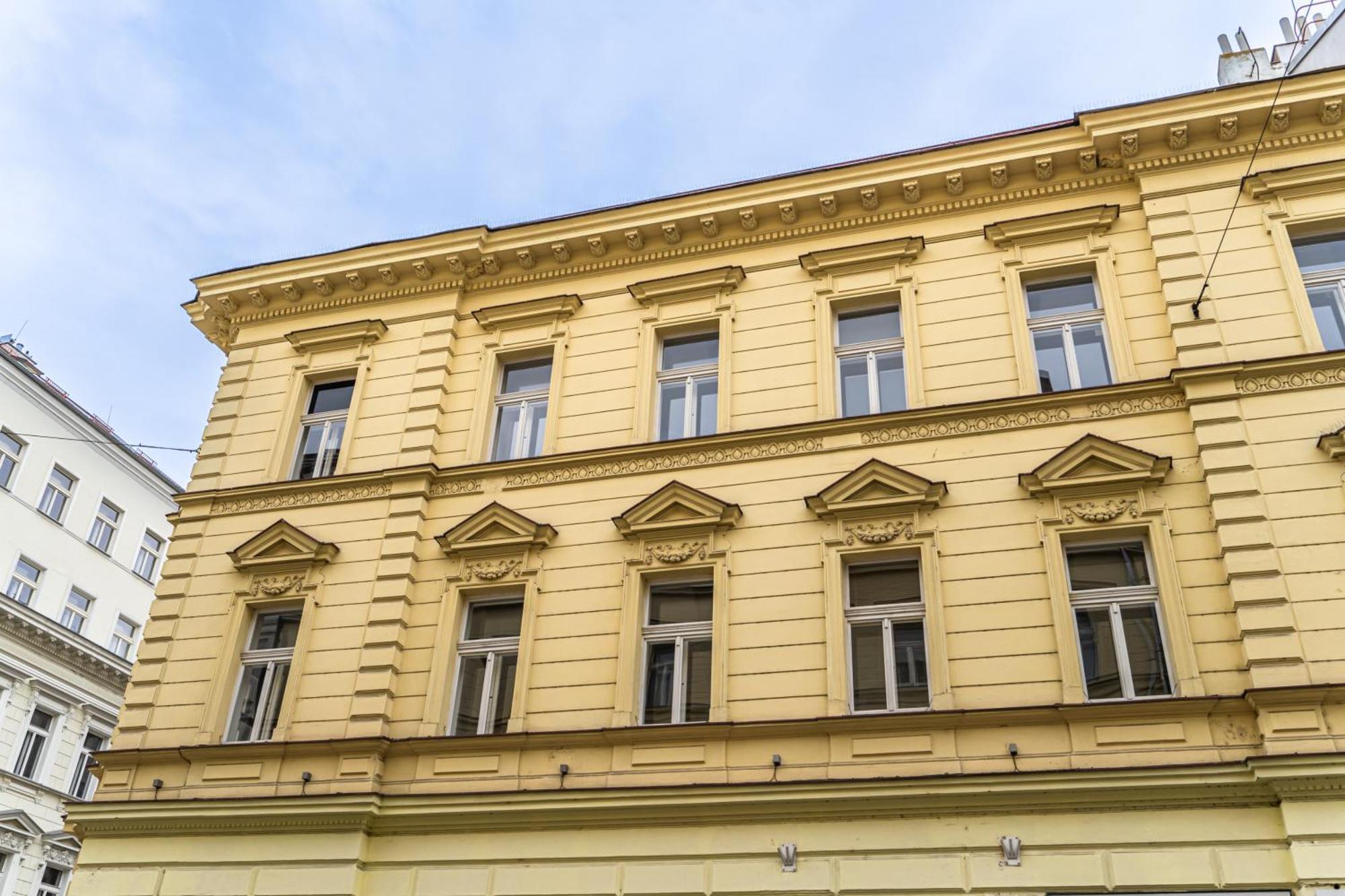 Apartamento Kamenicka 23 Praga