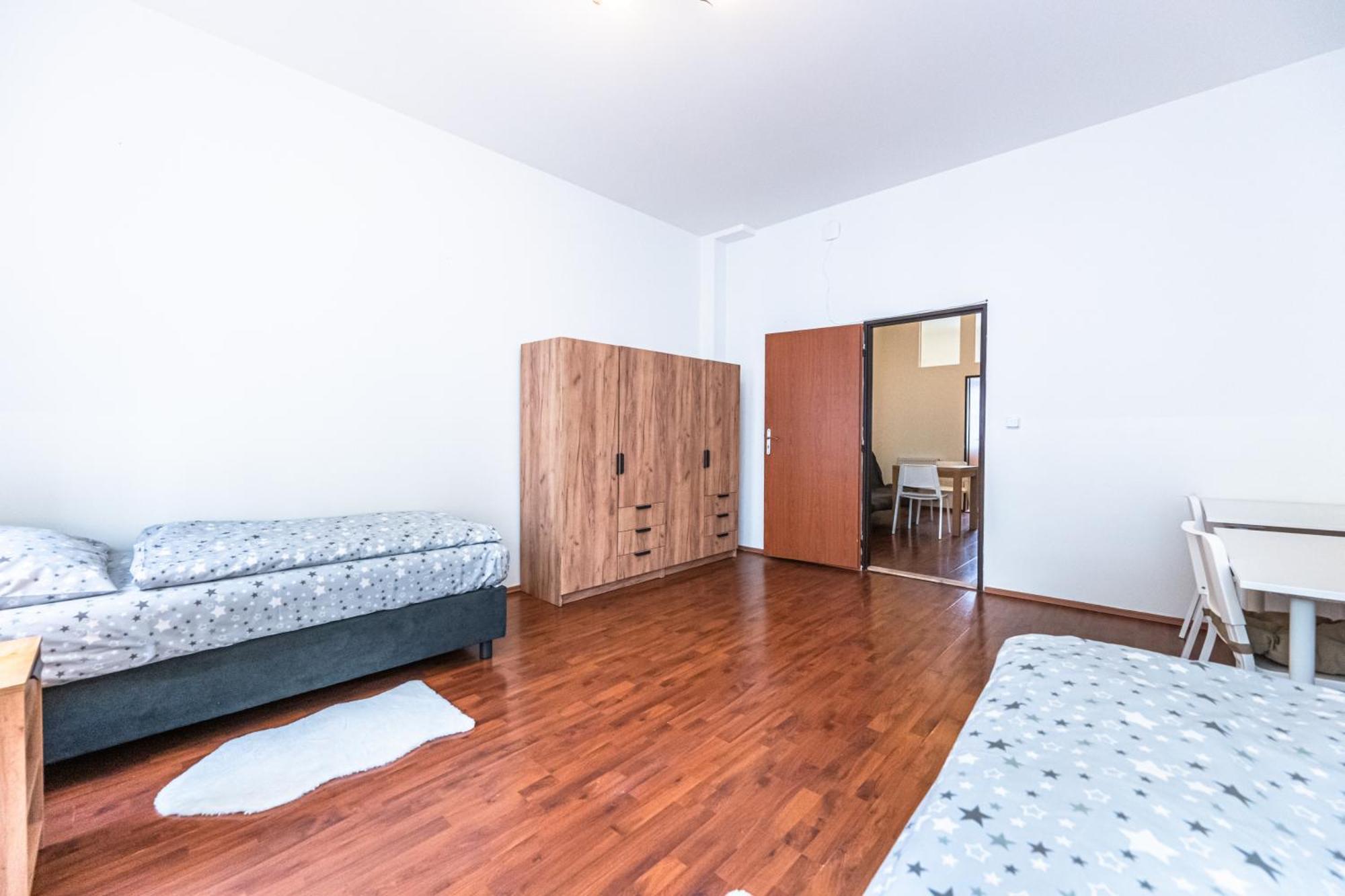 Apartamento Kamenicka 23 *
